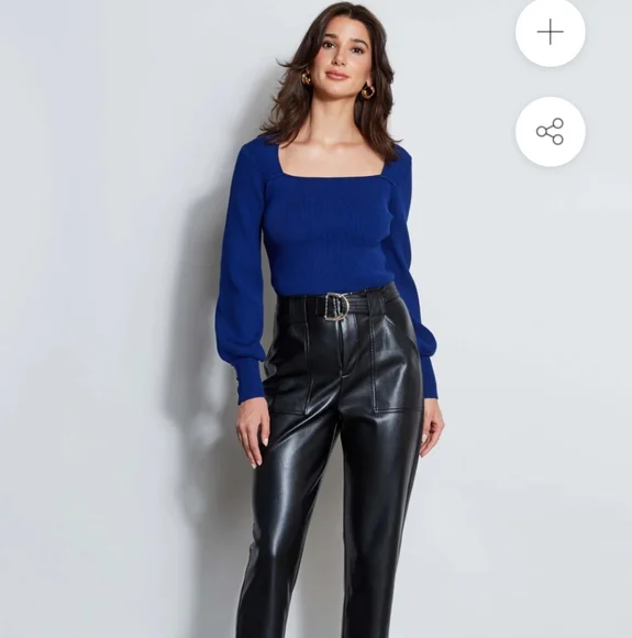 Elie Tahari Sweater - Picture 2 of 3